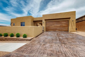 15 La Pradera, Santa Fe, NM 87508