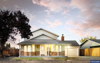 551 W B St, Lebanon, OR 97355