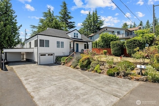 8739 S 113th St, Seattle, WA 98178