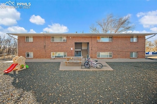 7225 Alegre Cir, Fountain, CO 80817