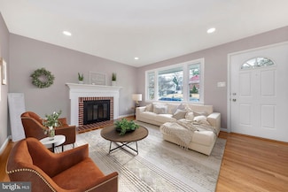 10004 Kinross Ave, Silver Spring, MD 20901