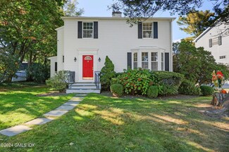 4 Sachem Ln, Greenwich, CT 06830