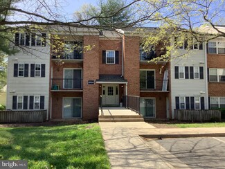 18316 Streamside Dr Unit 102, Gaithersburg, MD 20879