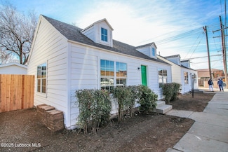 1705 Avenue T, Lubbock, TX 79401