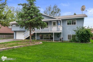 2825 Glacier St, Anchorage, AK 99508