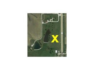 1169 W Ave, Amana, IA 52203