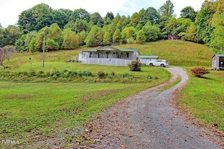 208 Observation Dr, Duffield, VA 24244