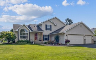 15672 Crocus Ct W, Rosemount, MN 55068