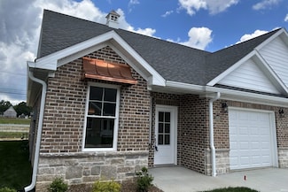 8458 Bell Crossing Dr, Newburgh, IN 47630
