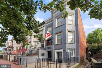 15 Seaton Place NE Unit 1, Washington, DC 20002