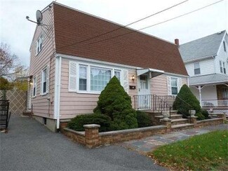 100 Porter St, Malden, MA 02148