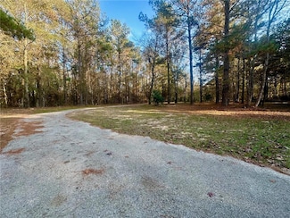 187 Hiram Barron Rd, Pollock, LA 71467