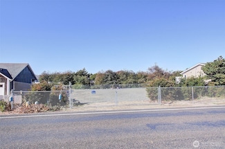 30505 I St, Ocean Park, WA 98640
