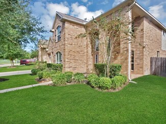 5611 Piper Glen Ln, Missouri City, TX 77459