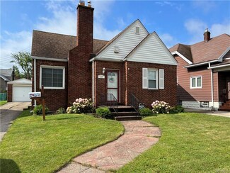 329 Warren Ave, Kenmore, NY 14217