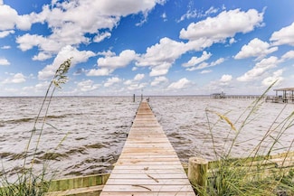 4648 Hickory Shores Blvd, Gulf Breeze, FL 32563