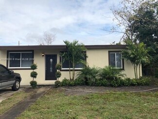 3611 SW 46th Ave, West Park, FL 33023