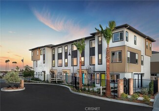 1210 Oyster Ln, Harbor City, CA 90710