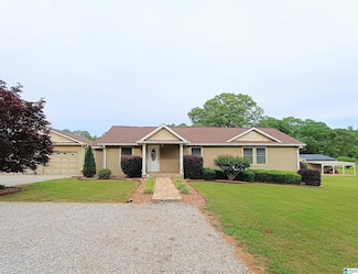335 Shady Hollow Ln, Talladega, AL 35160