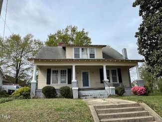 121 W Young Ave, Henderson, NC 27536