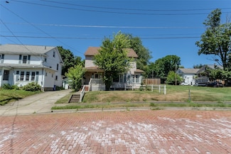 733 Davenport St, Meadville, PA 16335