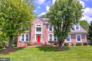 9724 Middleton Ridge Rd, Vienna, VA 22182