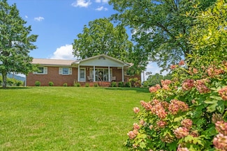 365 Morrison Spring Rd, Whitwell, TN 37397