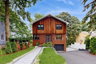 17 Arthur Place, Yonkers, NY 10701