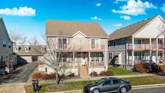 1046 Stonehaven Dr, Sun Prairie, WI 53590