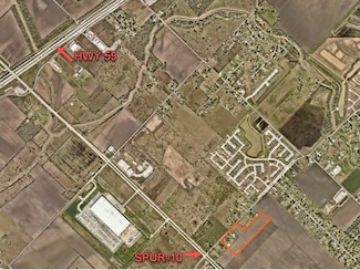 3723 Cottonwood School Rd, Rosenberg, TX 77471