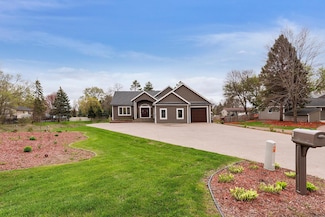 11824 Winnetka Ave N, Champlin, MN 55316