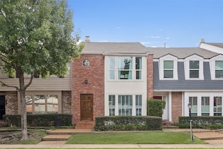 1223 Fountain View Dr Unit 124, Houston, TX 77057
