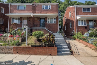 53 Underwood St NW, Washington, DC 20012