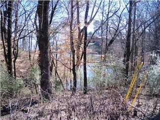 1750 Sky Park Rd, Florence, AL 35634