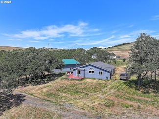 18 Hartwig Rd, Lyle, WA 98635
