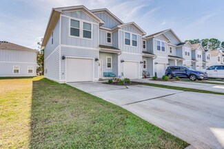 5687 Sandy Shores Dr, Gulf Breeze, FL 32563