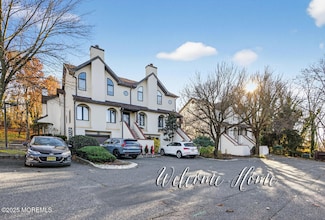 61 Tower Hill Dr Unit 708, Red Bank, NJ 07701