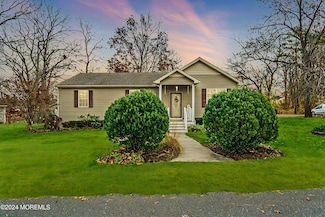 600 Beacon St, Toms River, NJ 08757