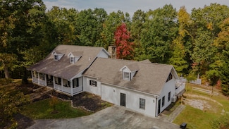 1204 S New Era Rd, Sevierville, TN 37876