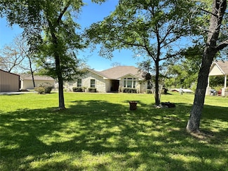 19547 County Road 377, Marquez, TX 77865
