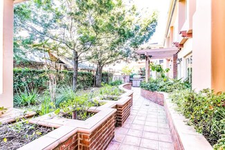 272 N Chester Ave Unit 105, Pasadena, CA 91106