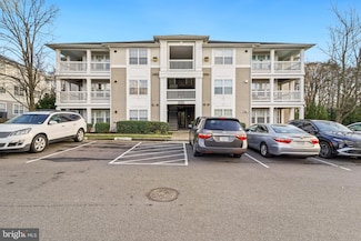 14184 Cuddy Loop Unit 201, Woodbridge, VA 22193