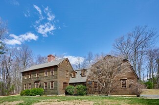 46 Mathews Rd, South Deerfield, MA 01373