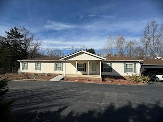 161 Sugar Tree Ln, Cascade, VA 24069