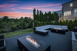 9572 Hampton Reserve Dr, Brentwood, TN 37027