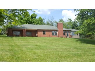 687 Kerr Ave, Cadiz, OH 43907