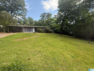 4004 Rock Ridge Rd, Irondale, AL 35210