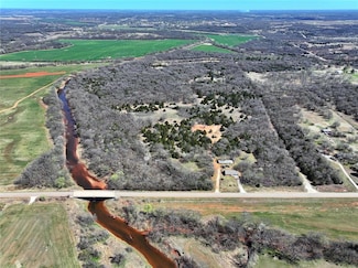 18300 N Triple X Rd, Luther, OK 73054