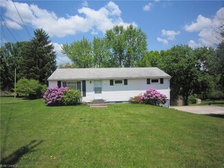 1925 Faircrest St SE, Canton, OH 44707
