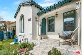 8417 W 1st St, Los Angeles, CA 90048